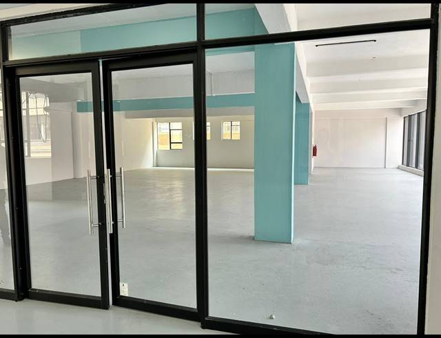 281M² WAREHOUSE TO LET IN WYNBERG